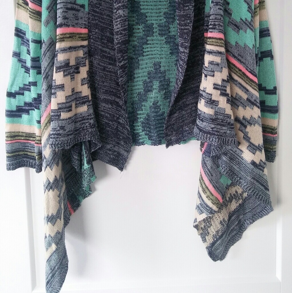 Aztec Sweater - Picture 2 of 5